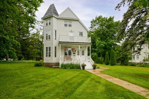 Photo of 122 N 2nd Street, Mount Horeb, WI 53572 (MLS # 2026002)