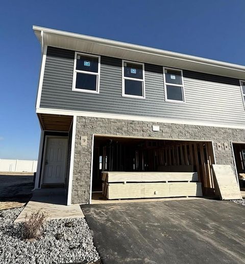 Photo of 309 Alberts Drive, Belleville, WI 53508 (MLS # 2018604)