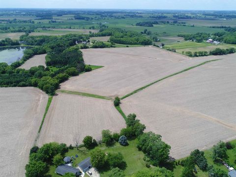 73.3 Acres Hwy 51 Acres Edgerton WI 53534