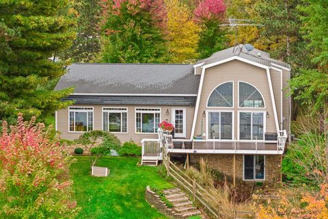 Tiny photo for 818 Manchester Court, Nekoosa, WI 54457 (MLS # 2010952)
