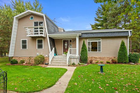 Tiny photo for 818 Manchester Court, Nekoosa, WI 54457 (MLS # 2010952)
