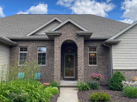 Photo of 3546 Dekalb Lane, Neenah, WI 54956 (MLS # 2026387)