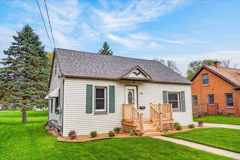 Photo of 110 Lake Street, Beaver Dam, WI 53916 (MLS # 2021846)