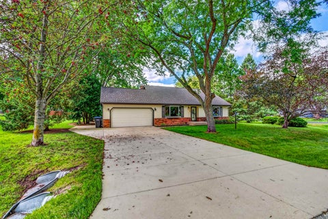 Photo of 6229 Harvest Lane, DeForest, WI 53532 (MLS # 2033353)