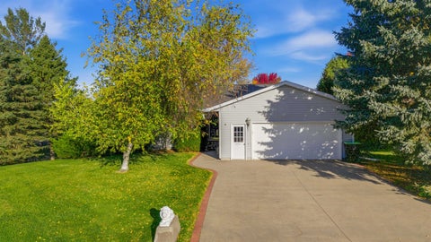 Photo of 1036 S Georgetown Terrace, Beaver Dam, WI 53916 (MLS # 2034882)