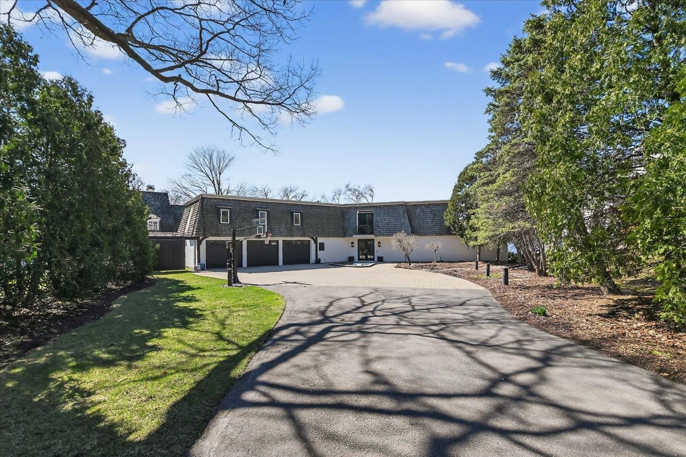 32 Fuller Court