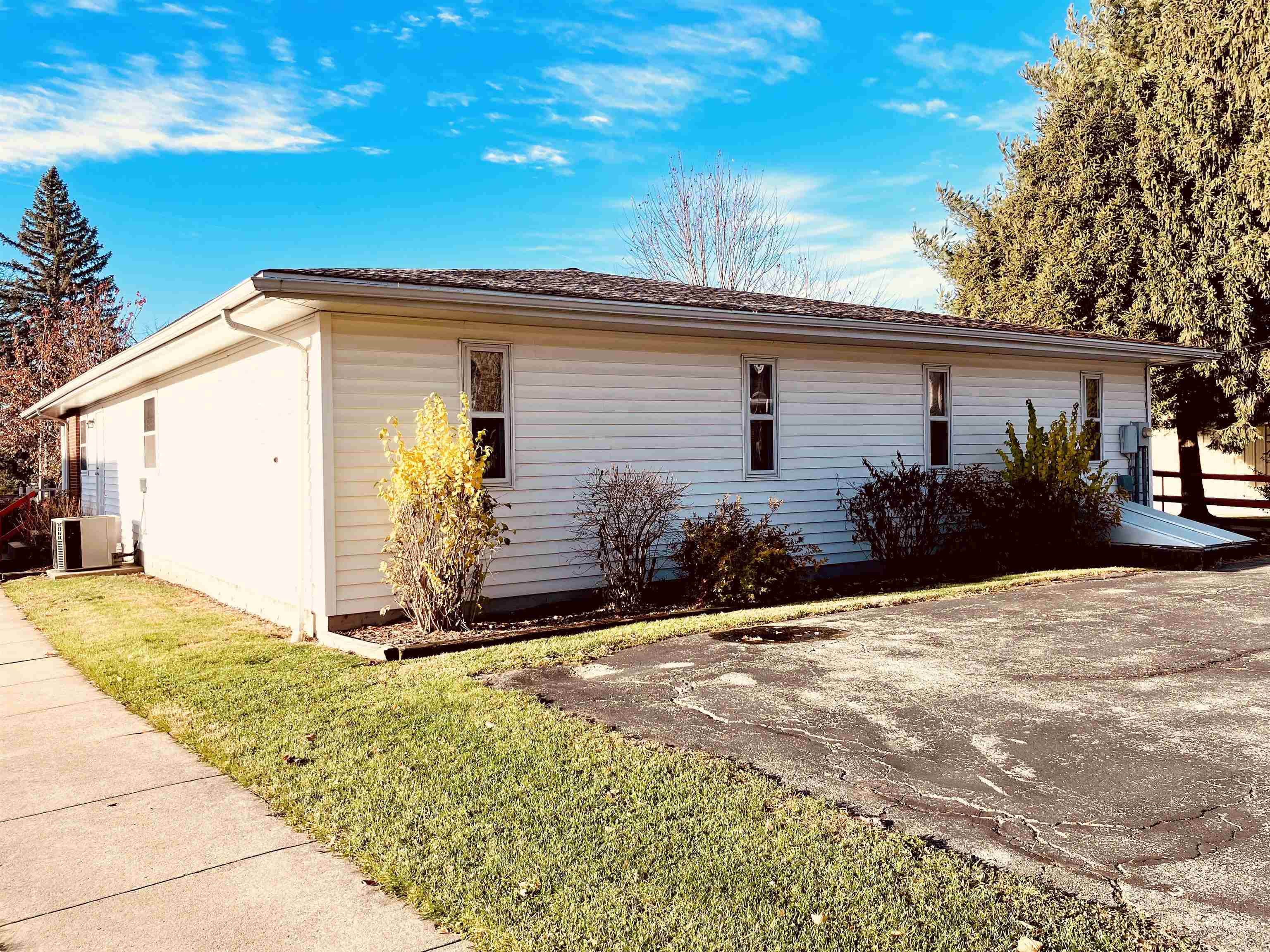 201 Amelia Street