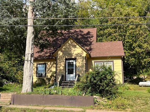 Photo of 182 Main Street, Ferryville, WI 54628 (MLS # 2009549)