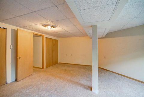 Tiny photo for 5018 Holiday Drive, Madison, WI 53705 (MLS # 2009892)