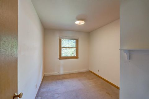 Tiny photo for 5018 Holiday Drive, Madison, WI 53705 (MLS # 2009892)