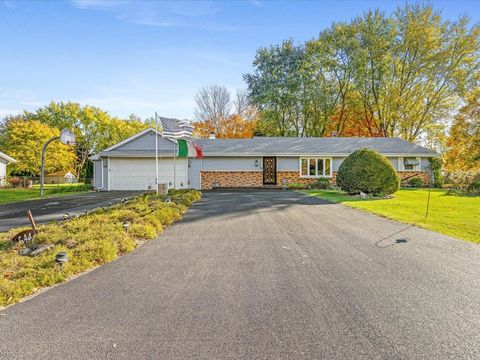 Photo of 6444 Abraham Drive, Rockford, IL 61109 (MLS # 2011762)