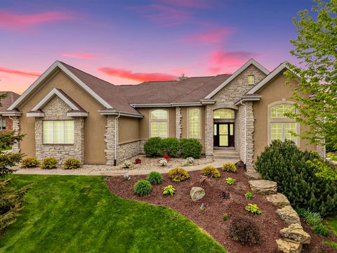 Photo of 640 Rinpoche Lane, Oregon, WI 53575 (MLS # 2022239)
