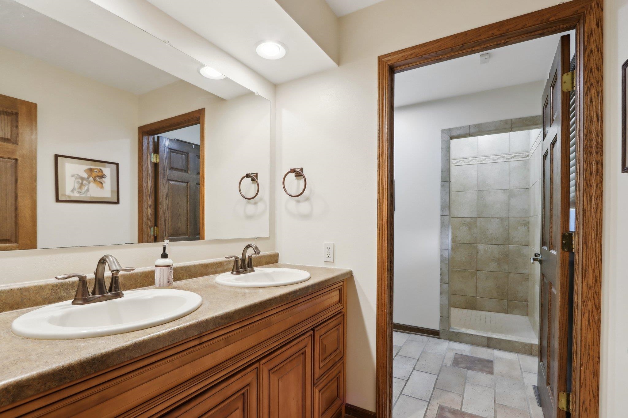 Wisconsin Dells, Wisconsin 53965, United States, 4 Bedrooms Bedrooms, ,3 BathroomsBathrooms,Residential,Active,18669