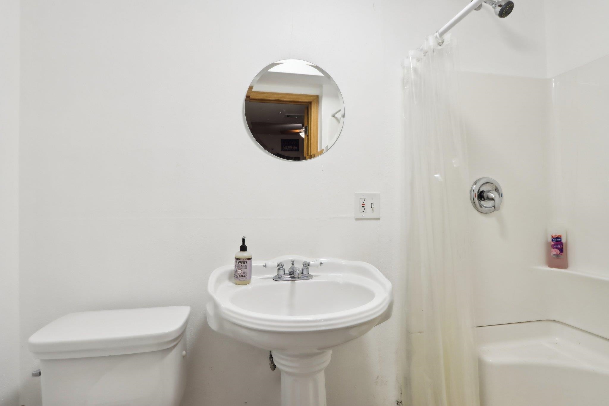 Wisconsin Dells, Wisconsin 53965, United States, 4 Bedrooms Bedrooms, ,3 BathroomsBathrooms,Residential,Active,18669