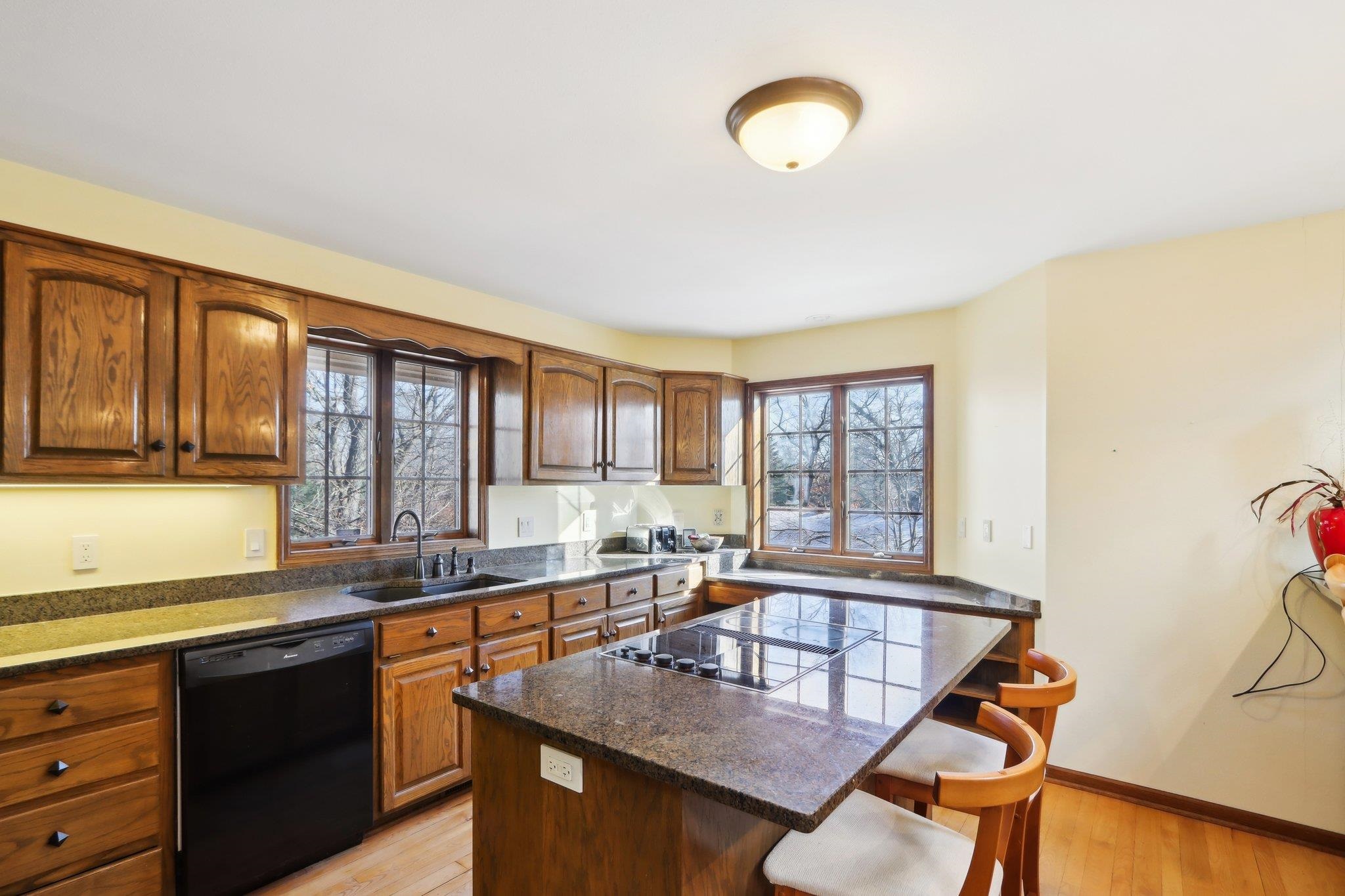 Wisconsin Dells, Wisconsin 53965, United States, 4 Bedrooms Bedrooms, ,3 BathroomsBathrooms,Residential,Active,18669