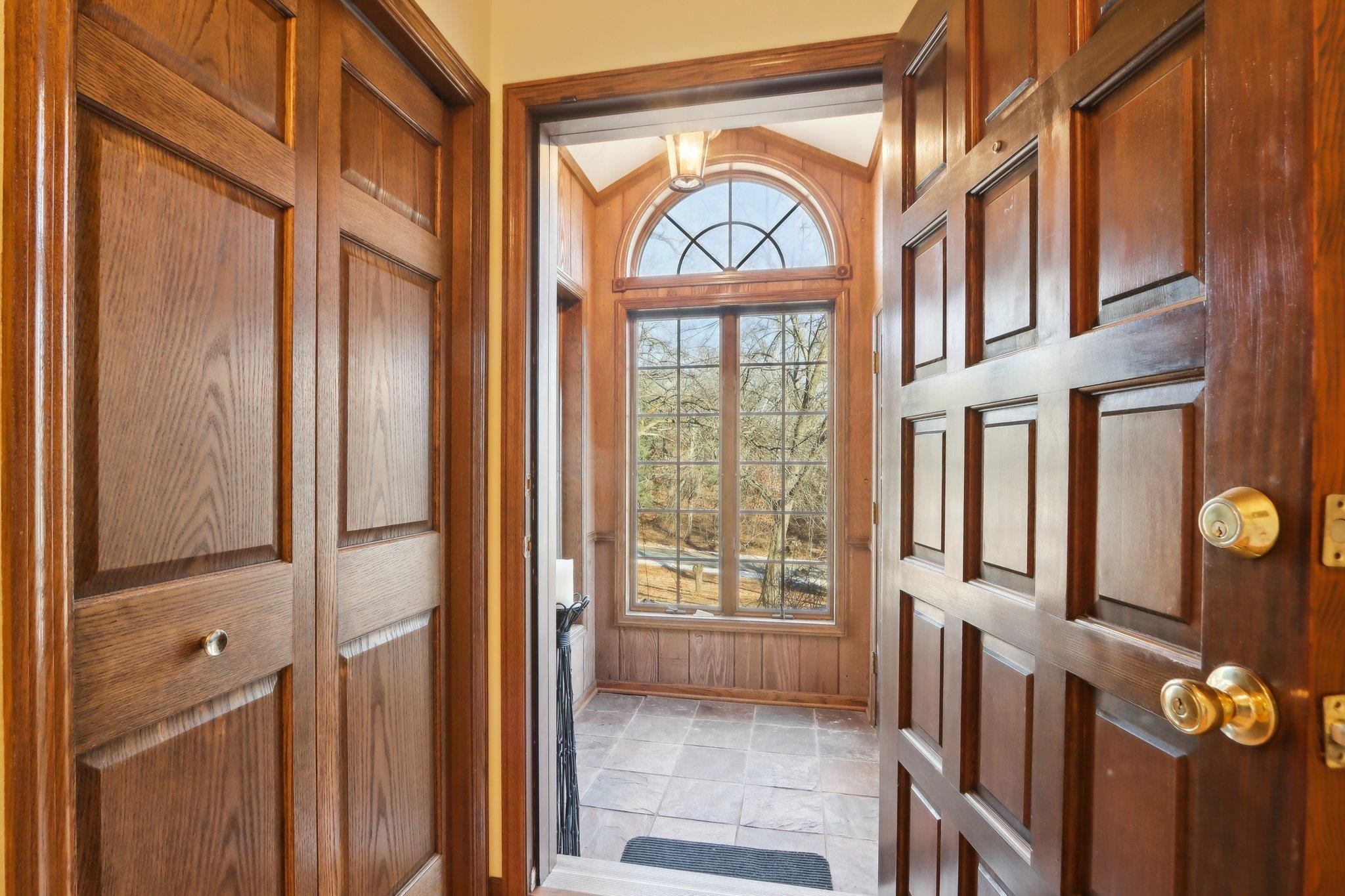 Wisconsin Dells, Wisconsin 53965, United States, 4 Bedrooms Bedrooms, ,3 BathroomsBathrooms,Residential,Active,18669