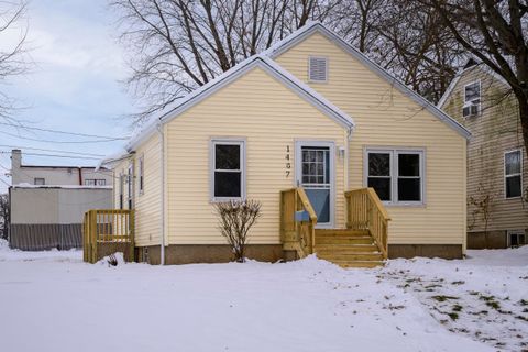 Photo of 1437 Fremont Avenue, Madison, WI 53704 (MLS # 2013602)