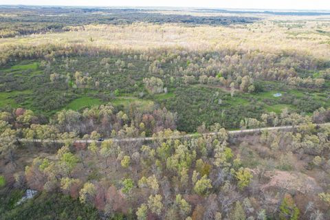Photo of 521 Cottonville Avenue, Friendship, WI 53934 (MLS # 2023519)