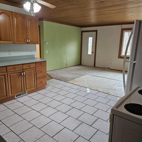 Tiny photo for N4533 Oak Knoll Drive, Poynette, WI 53955 (MLS # 2013020)