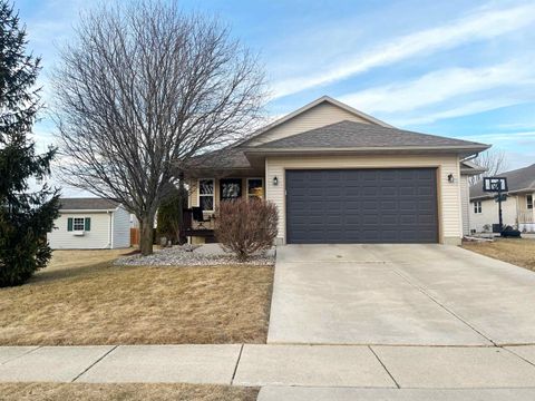 127 Bowlavard Avenue, Belleville, WI 53508 - #: 1994041