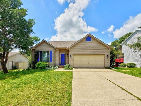 Property photo of 932 Vista Ridge Drive, Mount Horeb, WI 53572