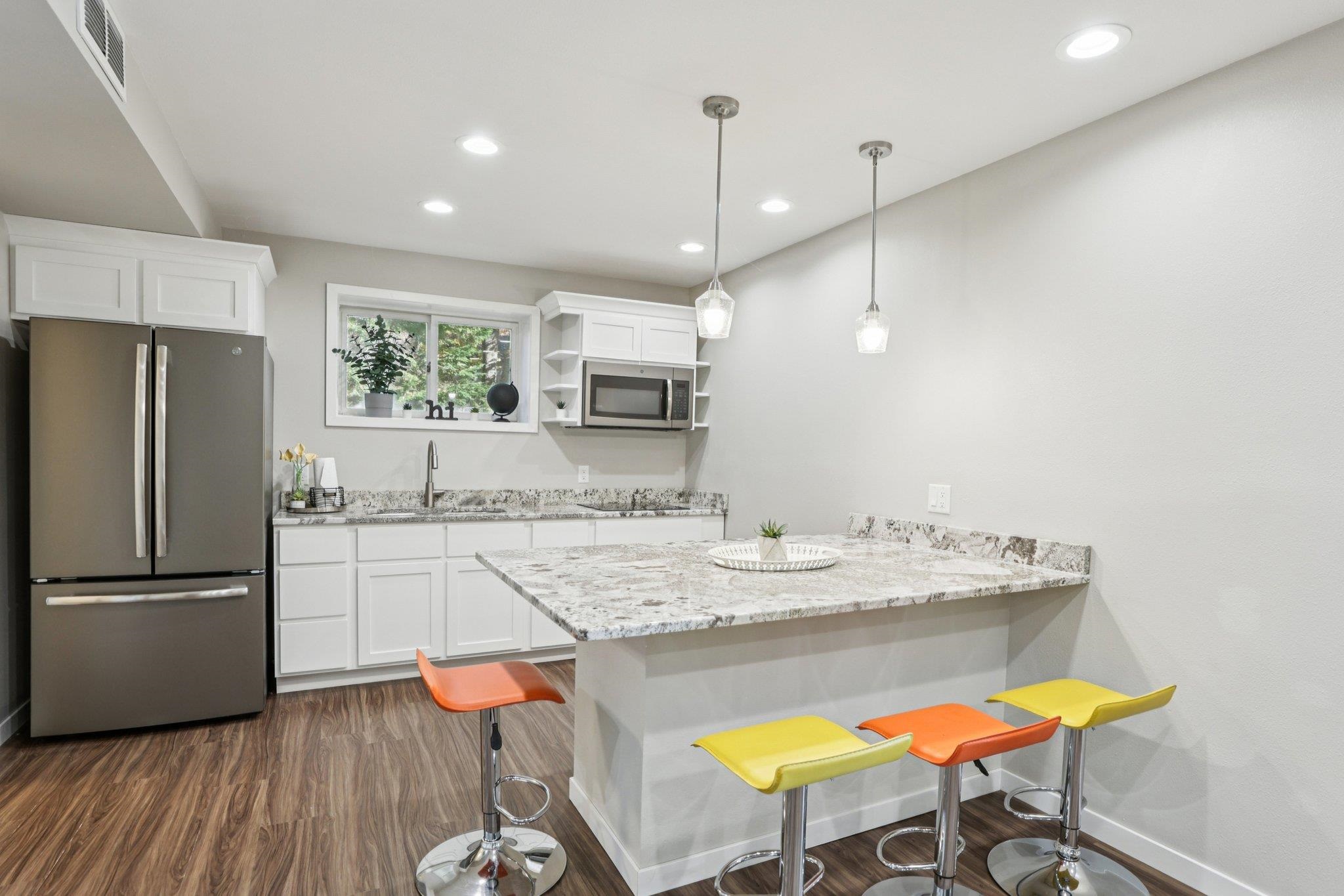 Portage, Wisconsin 53901, United States, 5 Bedrooms Bedrooms, ,5 BathroomsBathrooms,Residential,Active,243669