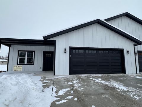 Photo of 1222 Prairie Avenue, Janesville, WI 53545 (MLS # 2011634)