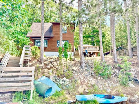 Photo of 4175 Moen Lake Road, Rhinelander, WI 54501 (MLS # 2004730)