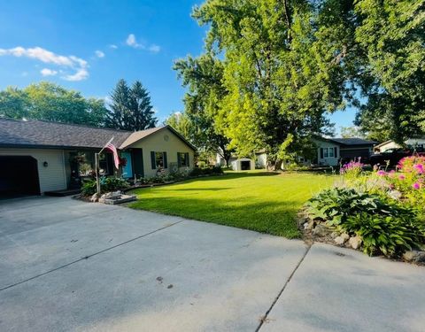 Tiny photo for 731 Sherwood Lane, Jefferson, WI 53549 (MLS # 2012766)