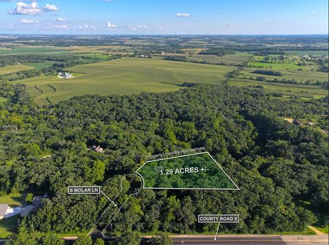 Photo of 1.29 M/L Acres S Molar Lane, Beloit, WI 53511 (MLS # 2007752)