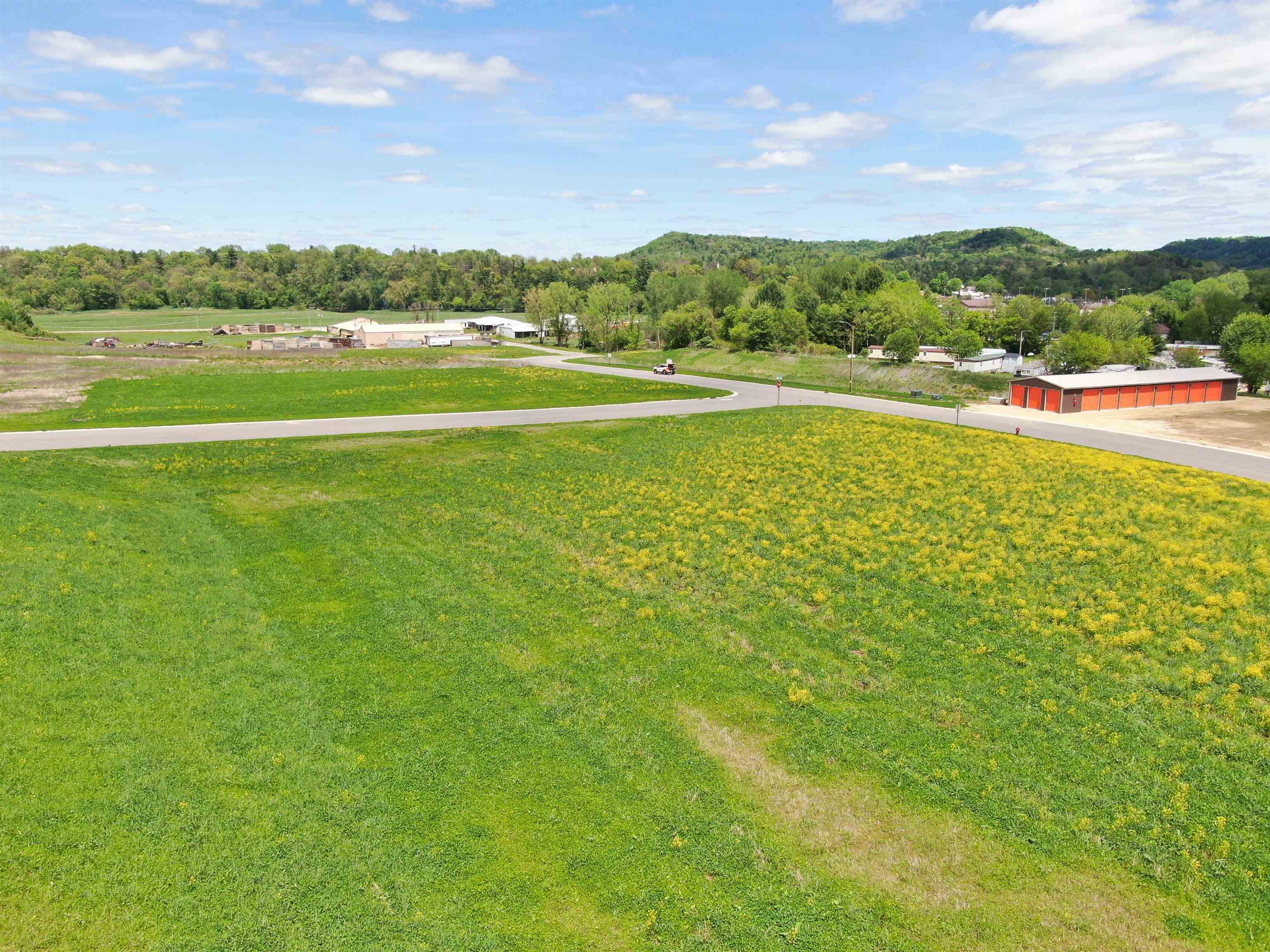 Lot 17 Woods Trail