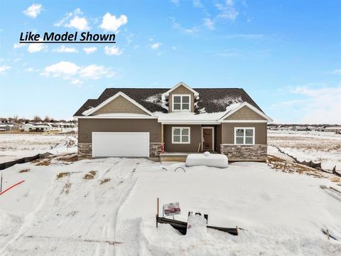Photo of 300 Michelle Lane, Cottage Grove, WI 53527 (MLS # 2018861)