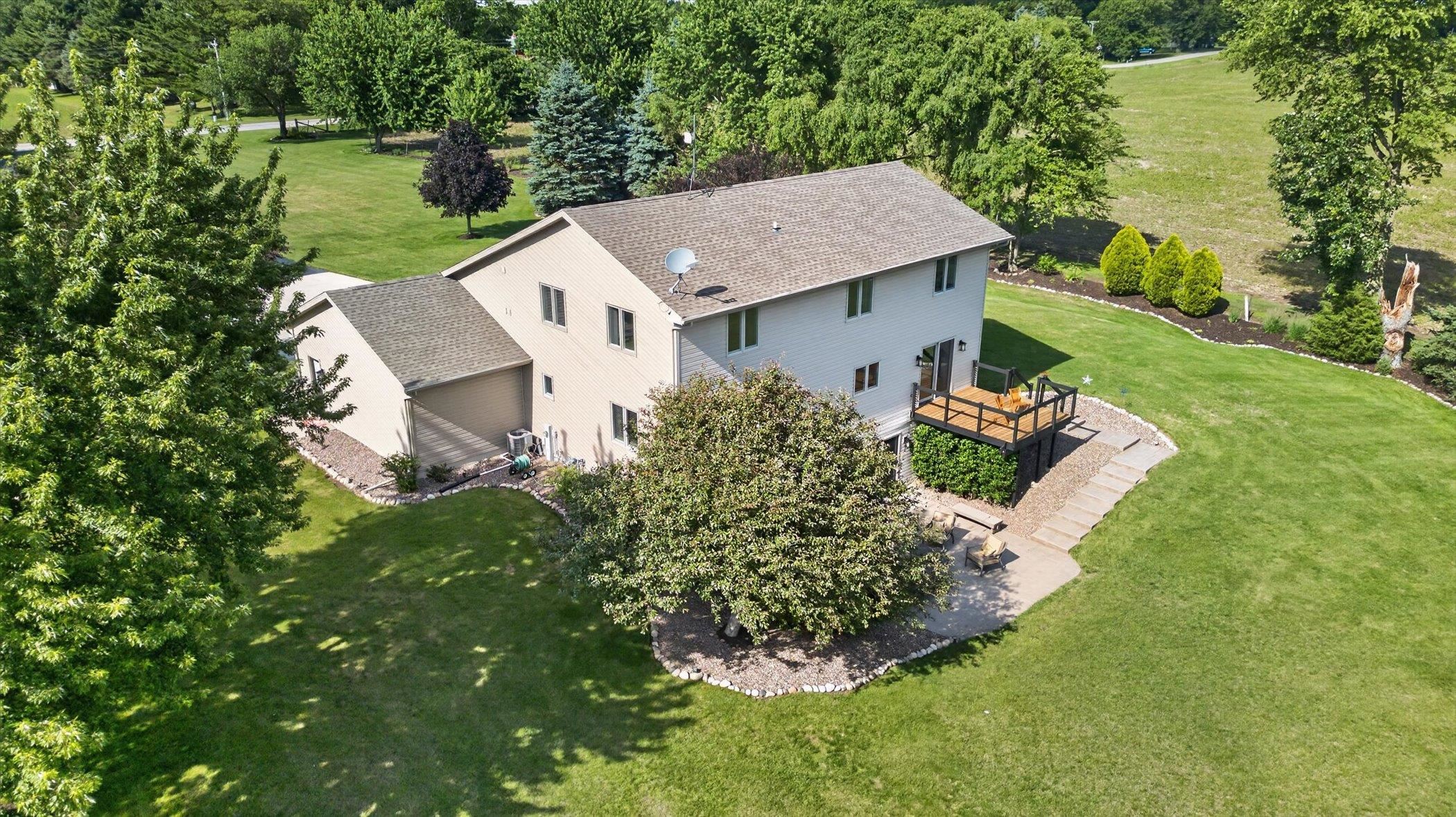 5542 E L T Townline Road