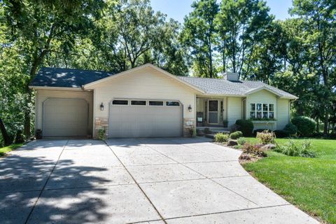 Photo of 2001 Timber Lake Road, Oregon, WI 53575 (MLS # 2014957)