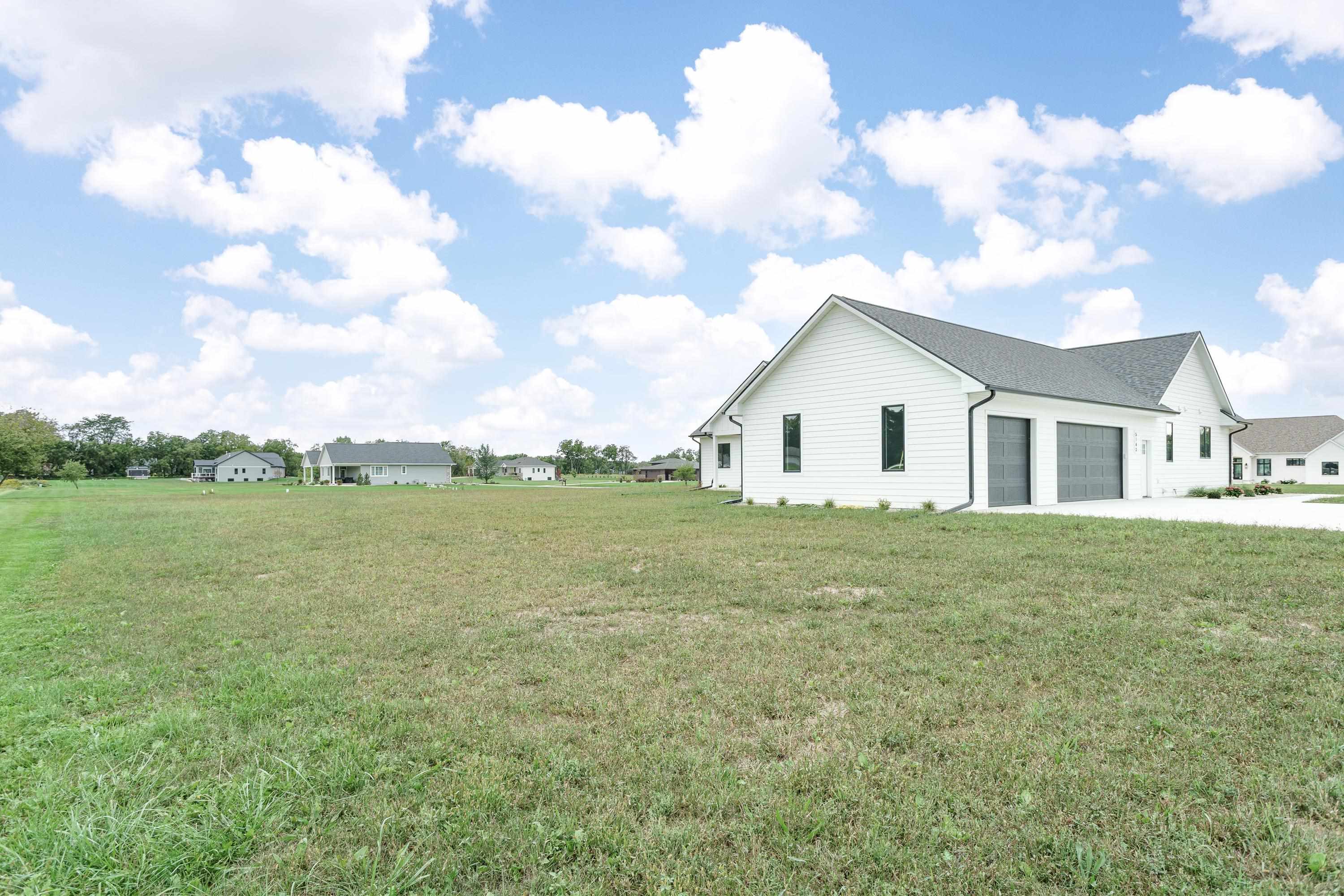 5143 N Brownwood Drive