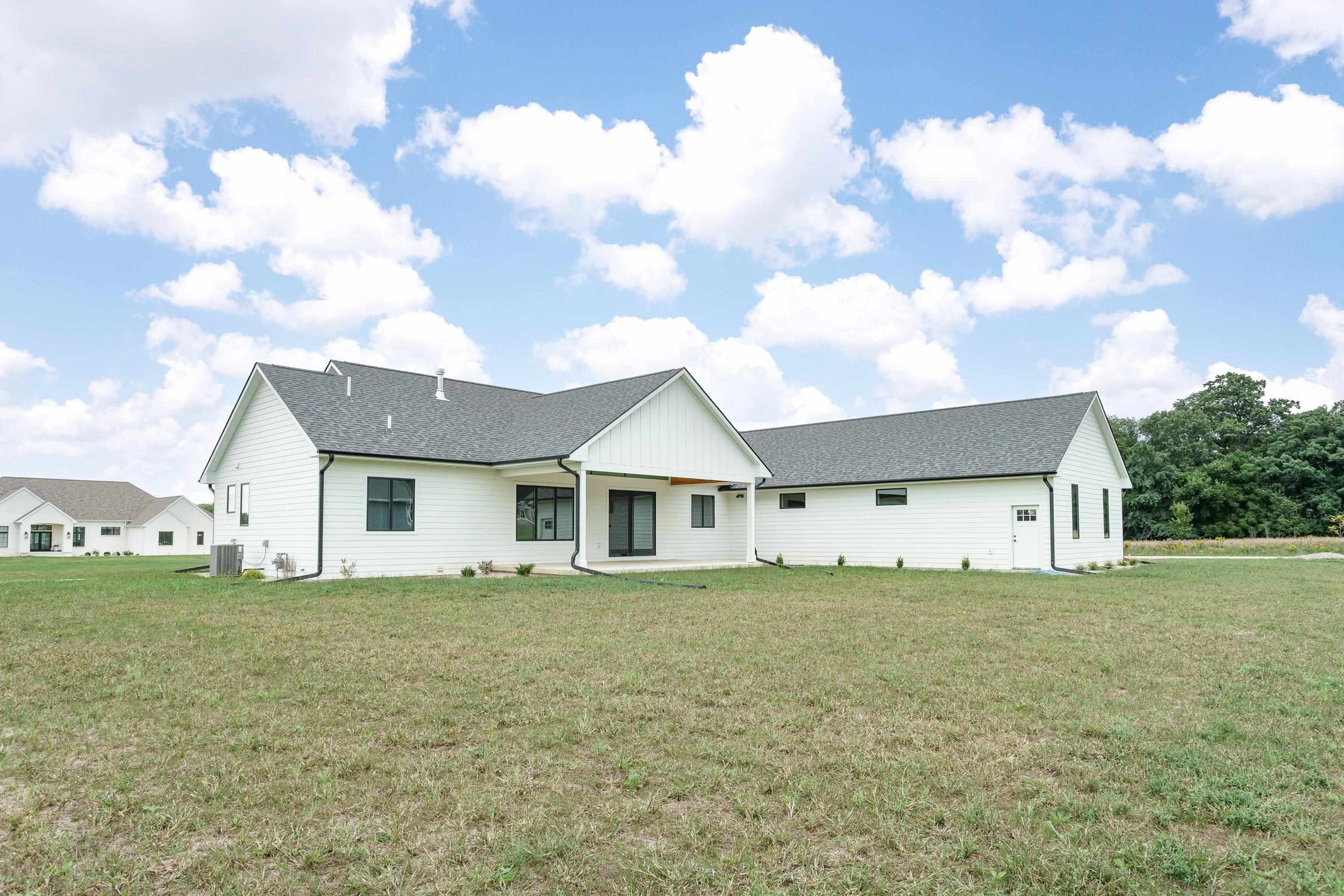 5143 N Brownwood Drive