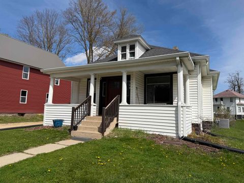 Photo of 509 Martin Street, Mauston, WI 53948 (MLS # 2021515)