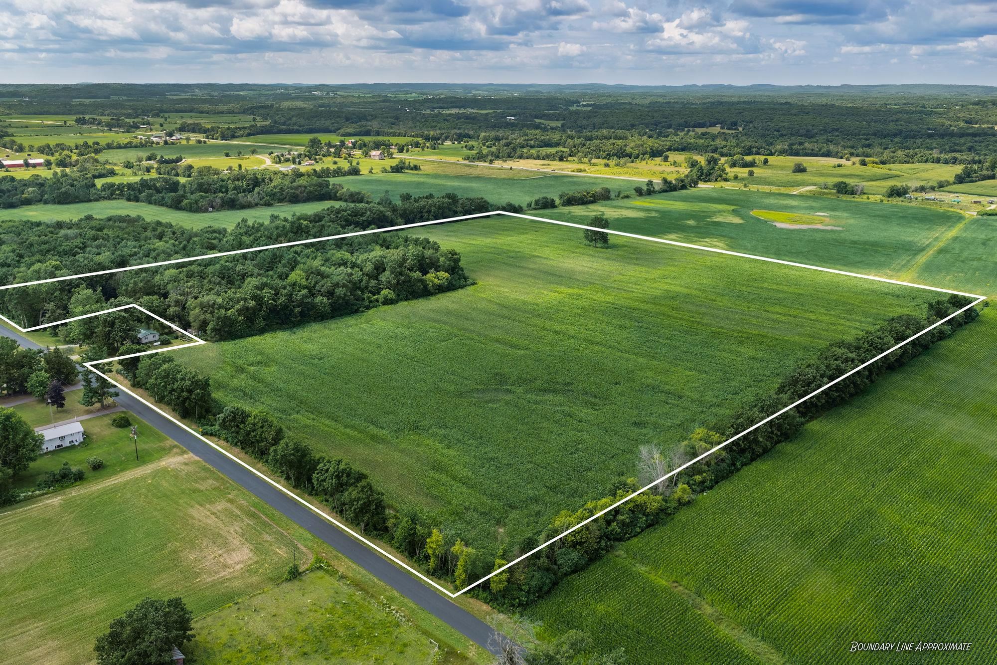 39 Acres N. Reedsburg Road