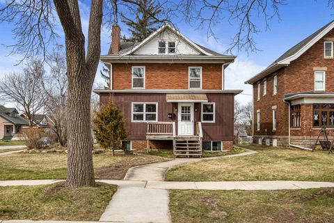Photo of 1903 8th Street, Monroe, WI 53566 (MLS # 2019009)