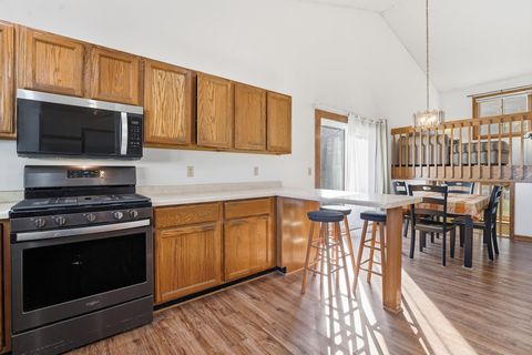 Tiny photo for 2208 N Page Street, Stoughton, WI 53589 (MLS # 2011061)