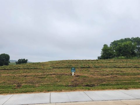 Photo of L130 Blue Victoria Drive, Sun Prairie, WI 53590 (MLS # 2018512)