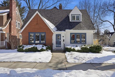 Photo of 453 Virginia Terrace, Madison, WI 53726 (MLS # 2018914)