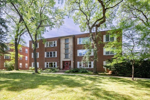 Photo of 37 Sherman Terrace 3 #3, Madison, WI 53704 (MLS # 2026594)