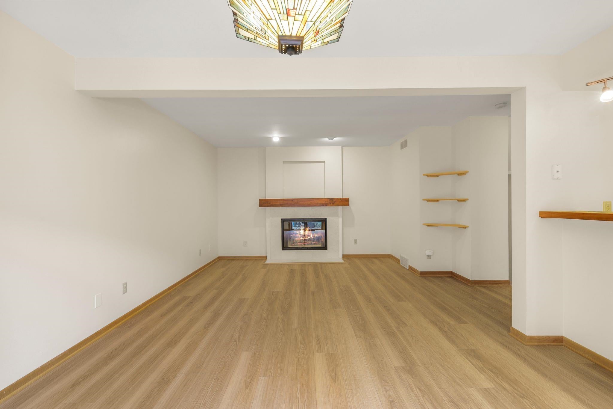 69 Ponwood Circle