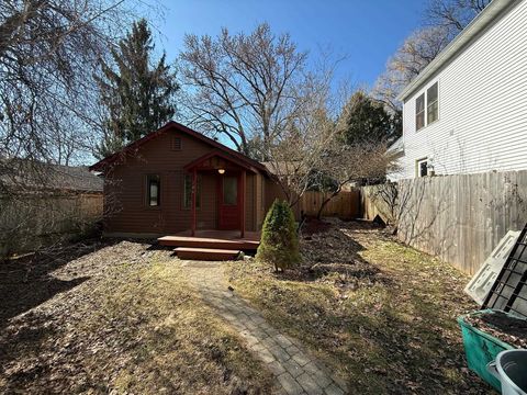 Photo of 706 Briar Hill Road, Madison, WI 53711 (MLS # 2018434)