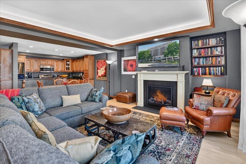Photo of 123 W Washington Avenue 706 #706, Madison, WI 53703 (MLS # 2032661)