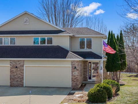 Photo of 5911 E Open Meadow, McFarland, WI 53558 (MLS # 2027867)