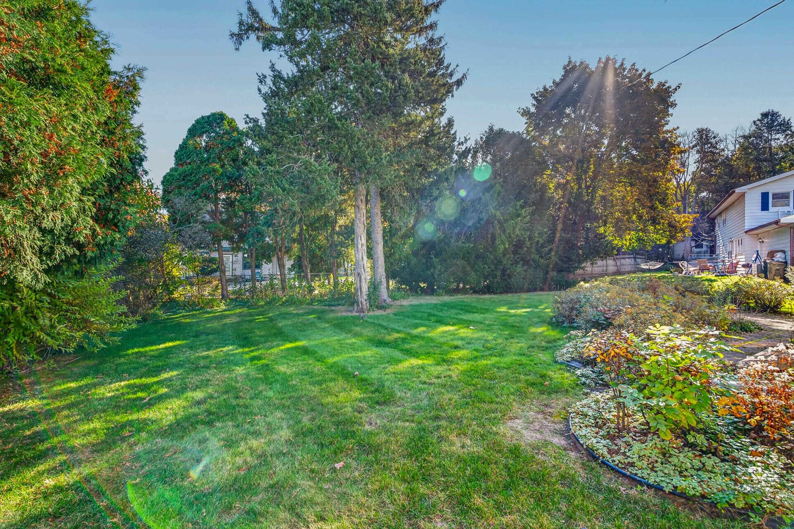 5 Parklawn Place