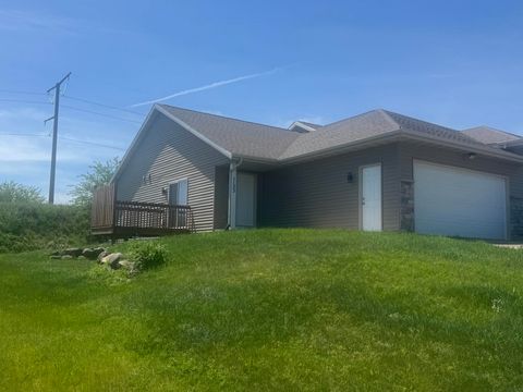 Photo of 1123 Temple Drive, Mount Horeb, WI 53572 (MLS # 2024489)