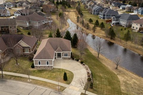 Photo of 269 W Nelson Street, Deerfield, WI 53531 (MLS # 2019518)